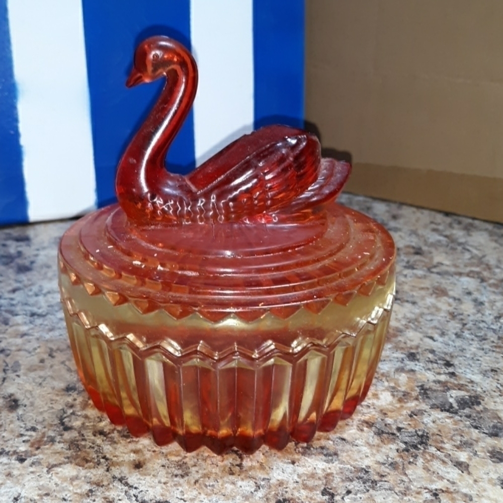 Vintage Jeanette Glass Amberina covered dish